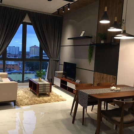Cmk Troika Apartmen#Free Netflix コタバル エクステリア 写真