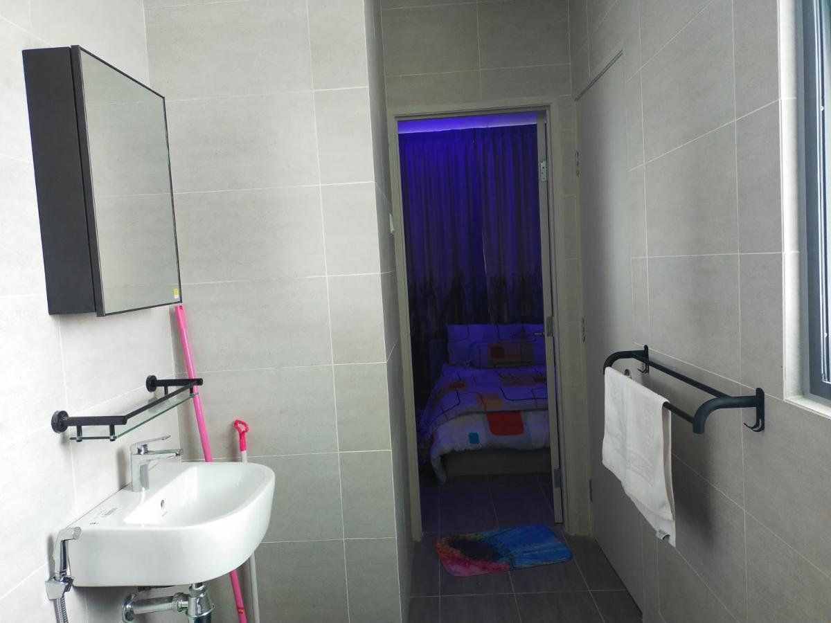 Cmk Troika Apartmen#Free Netflix コタバル エクステリア 写真