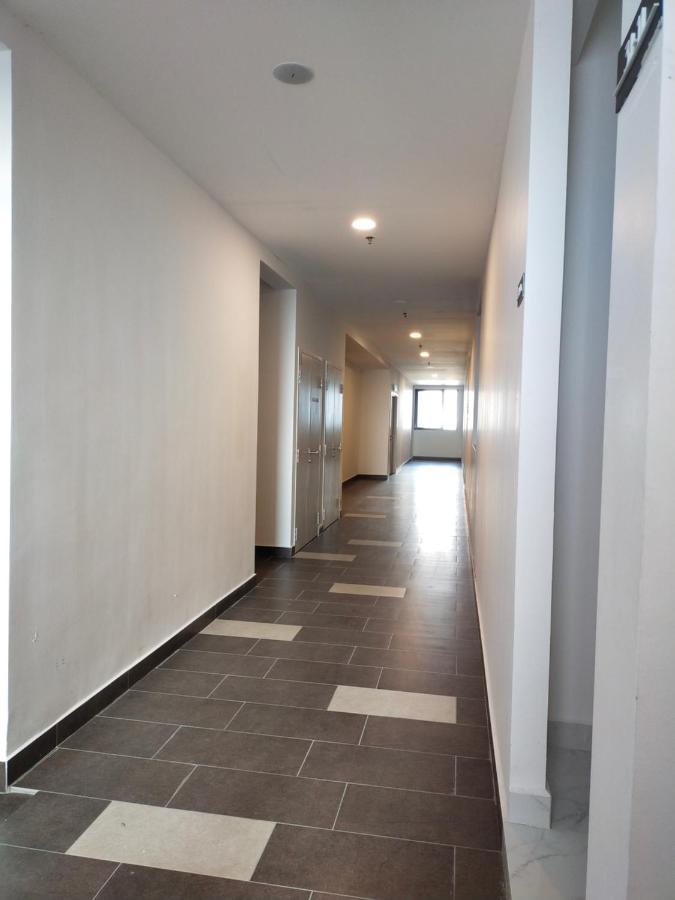Cmk Troika Apartmen#Free Netflix コタバル エクステリア 写真