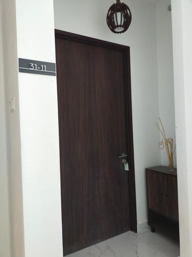 Cmk Troika Apartmen#Free Netflix コタバル エクステリア 写真