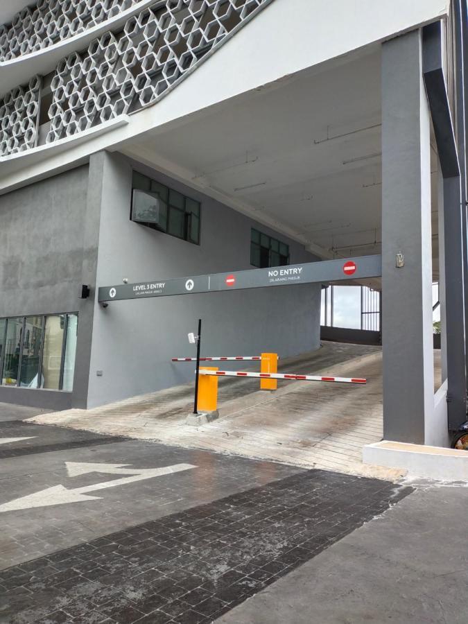 Cmk Troika Apartmen#Free Netflix コタバル エクステリア 写真