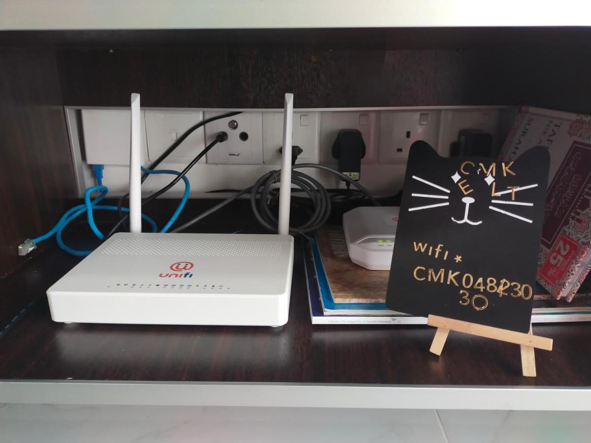 Cmk Troika Apartmen#Free Netflix コタバル エクステリア 写真