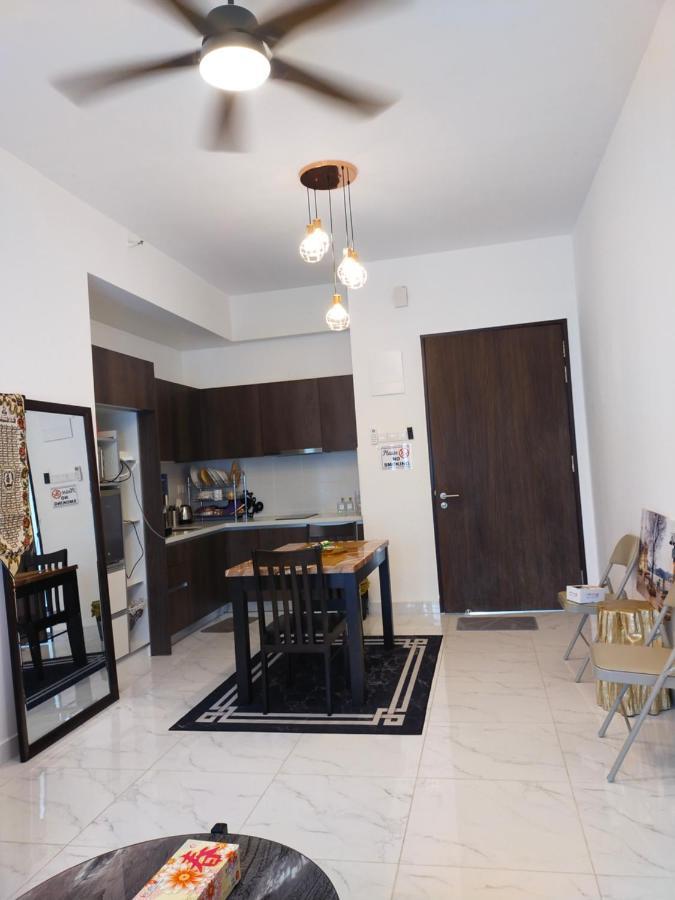 Cmk Troika Apartmen#Free Netflix コタバル エクステリア 写真