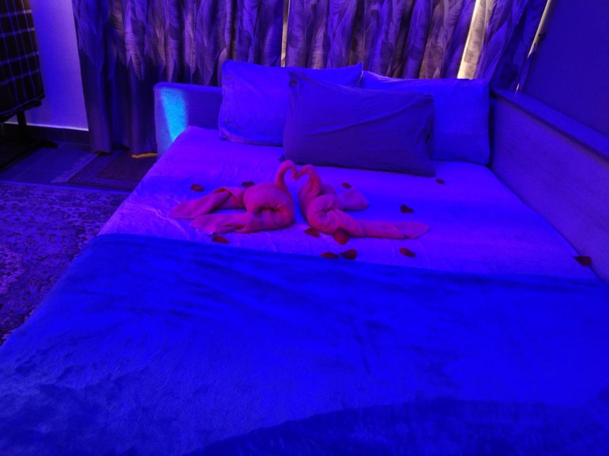 Cmk Troika Apartmen#Free Netflix コタバル エクステリア 写真