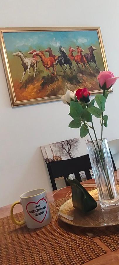 Cmk Troika Apartmen#Free Netflix コタバル エクステリア 写真